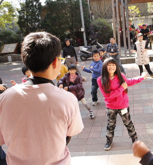 01_我們協會_幻片輪播02_500＊540